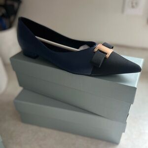 C.Paravano colorblock navy and black pointed toe flats w/gold details, 11.5 / 42
